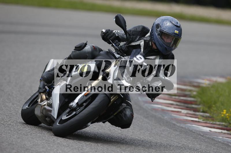 /Archiv-2024/29 12.06.2024 MOTO.CH Track Day ADR/Gruppe gelb/91